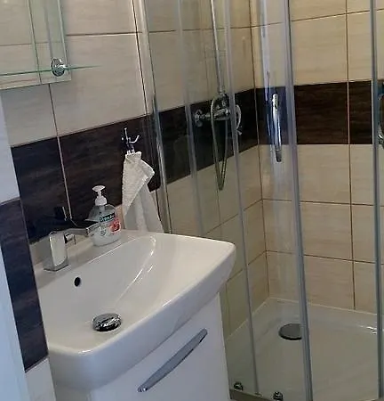 Apartament *